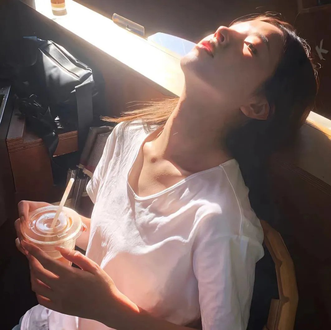 淫兽 被盯上的偶像